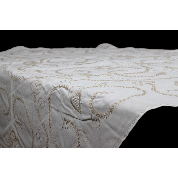 1,50 round-TABLECLOTH IN COTTON EMBROIDERED IN BEIGE