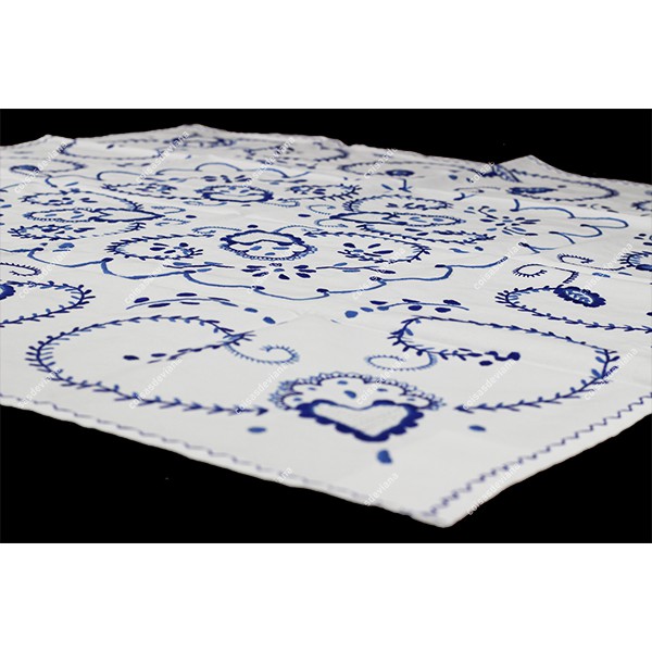 1,0x1,0-TABLECLOTH IN COTTON EMBROIDERED IN TWO BLUES