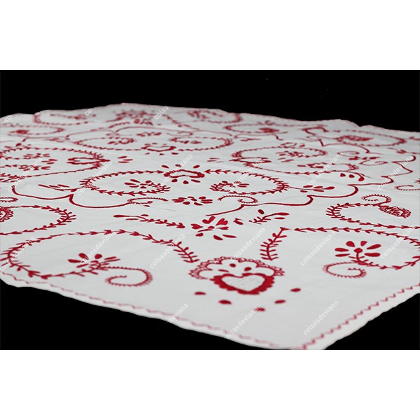 1,0x1,0-TABLECLOTH IN COTTON EMBROIDERED IN RED