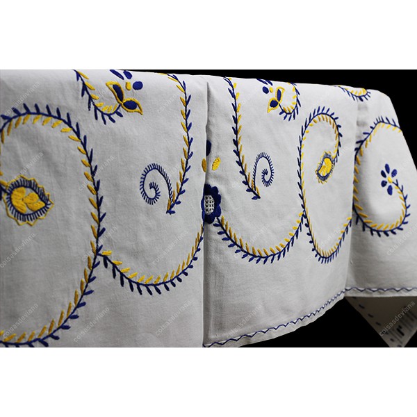2,0x1,60-TABLECLOTH IN COTTON EMBROIDERED IN BLUE AND YELLOW