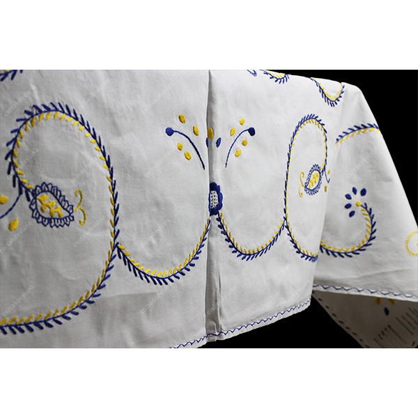 3,0x1,70-TABLECLOTH IN COTTON EMBROIDERED IN BLUE AND YELLOW