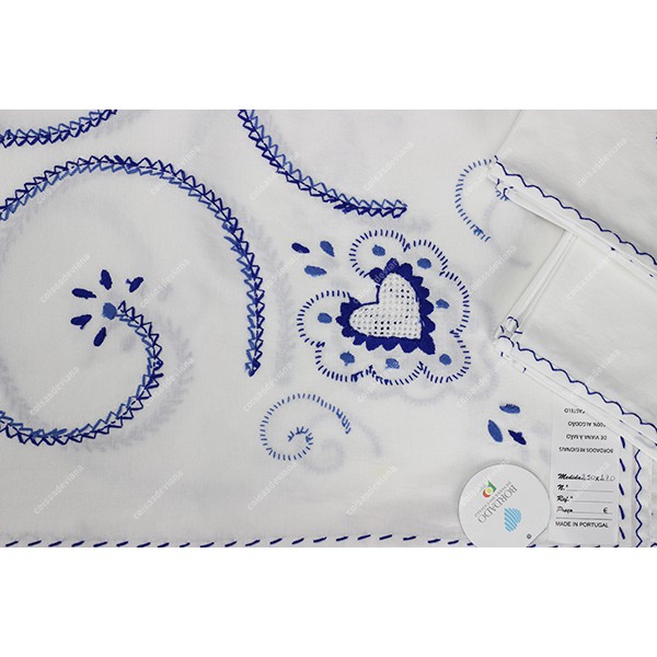 3,50x1,70-TABLECLOTH IN COTTON EMBROIDERED IN TWO BLUES
