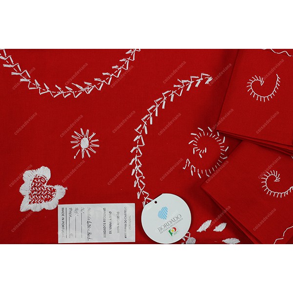 1,50 round-TABLECLOTH IN RED COTTON EMBROIDERED IN WHITE