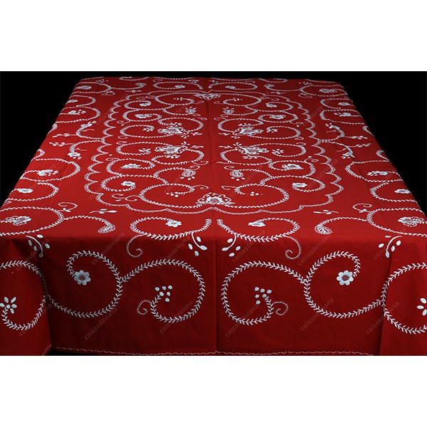 2,50x1,70-TABLECLOTH IN RED COTTON EMBROIDERED IN WHITE