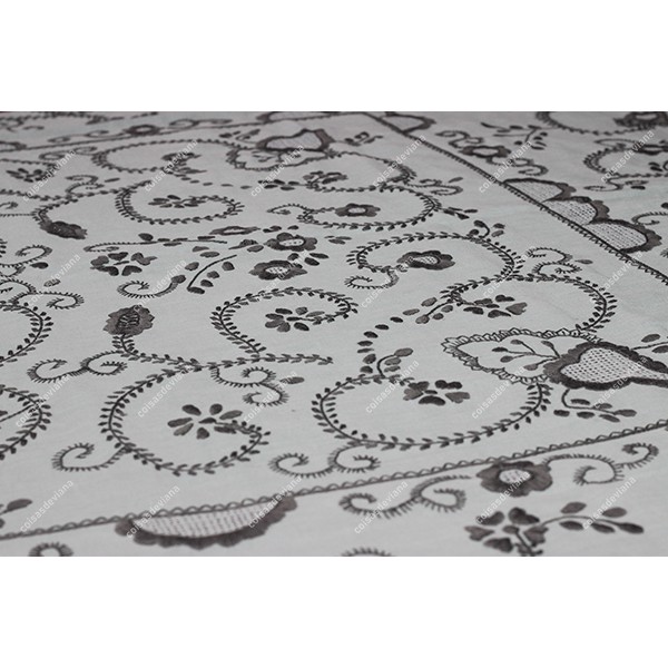 2,50x1,70-TABLECLOTH IN SEA BLUE LINEN EMBROIDERED IN DARK GREY