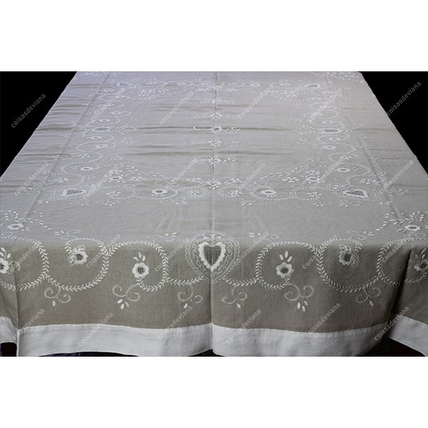 2,50x1,70-TABLECLOTH IN RAW LINEN EMBROIDERED IN W...