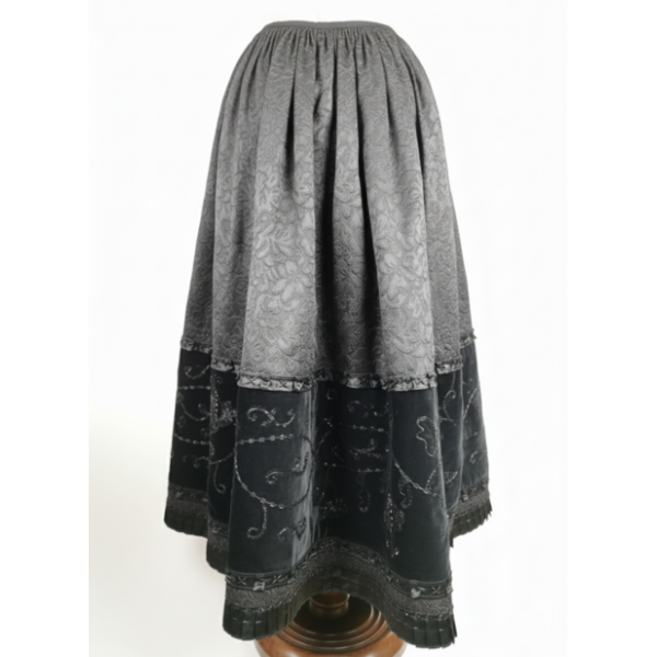 SAIA BROCADO BORDADO RICO A VIDRILHO PARA TRAJE MORDOMA