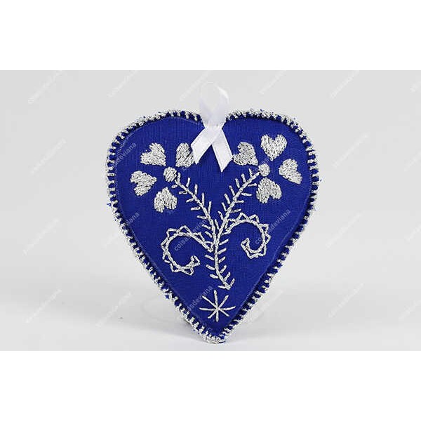 LINEN HEART EMBROIDERED BY HAND