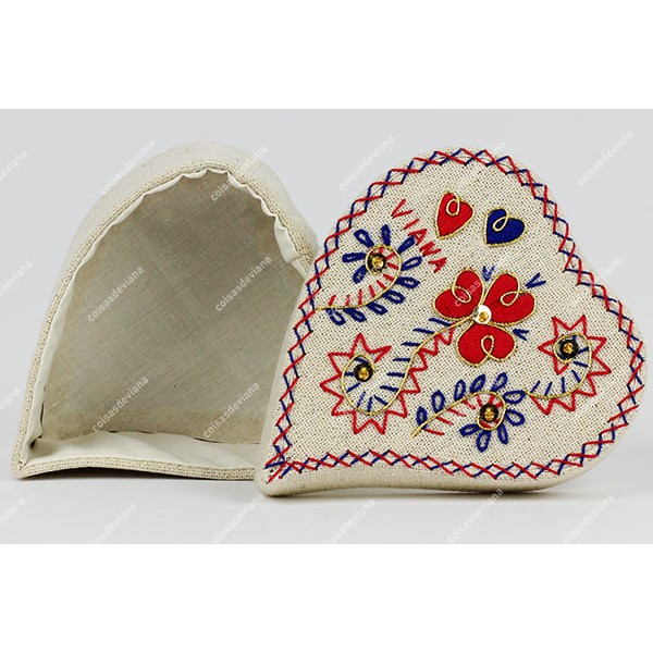 HEART BOX IN LINEN VIANA EMBROIDERY RED AND BLUE