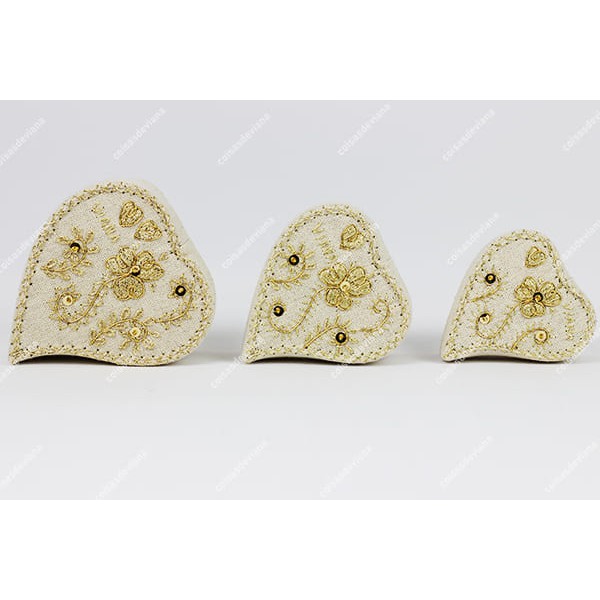 HEART BOX IN LINEN VIANA EMBROIDERY IN GOLD AND SILVER