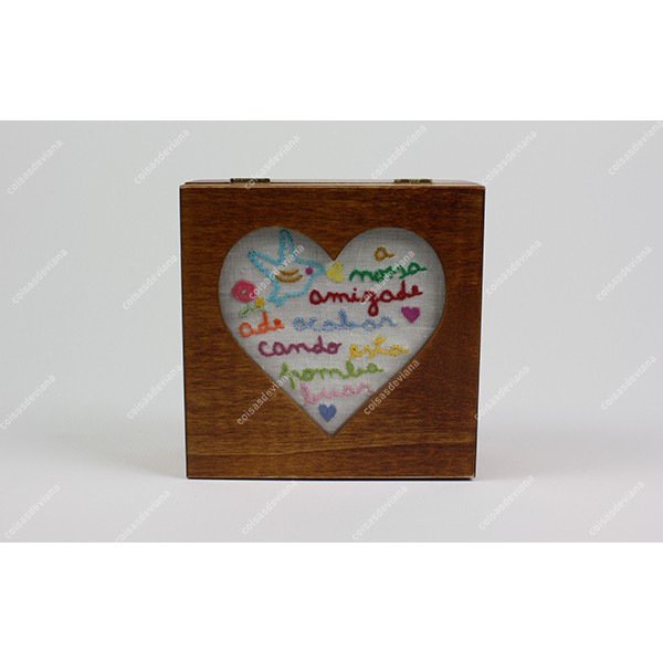 JEWELRY BOX IN WOOD WITH HEART ON TOP AND LOVE HAN...