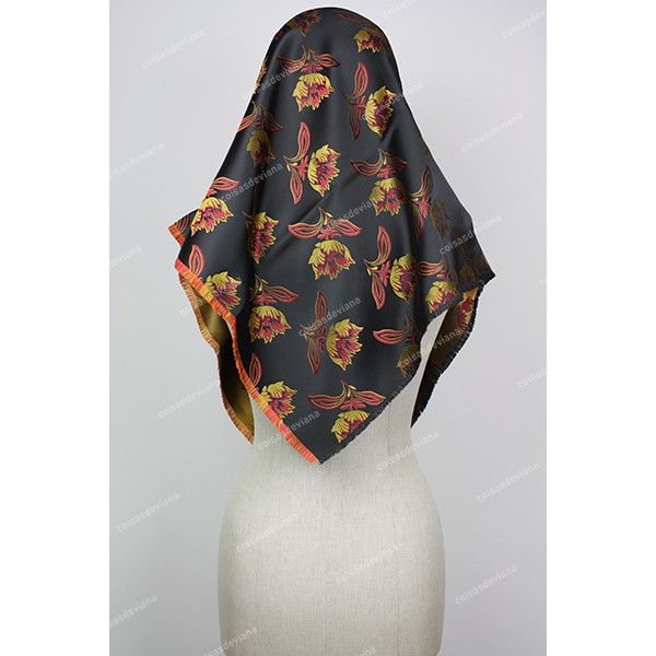 RICH HEADSCARF WITH CARNATIONS FOR MORDOMA COSTUME