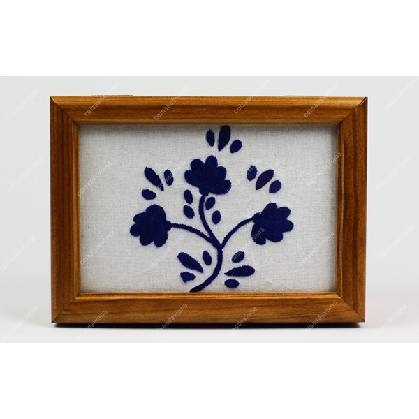 WOODEN TEA BOX WITH 6 DIVISIONS EMBROIDERY VIANA'S CROCKERY