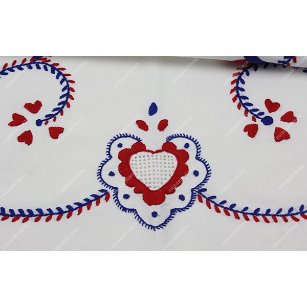 CENTERPIECE OR TABLE RUNNER IN COTTON VIANA EMBROIDERY