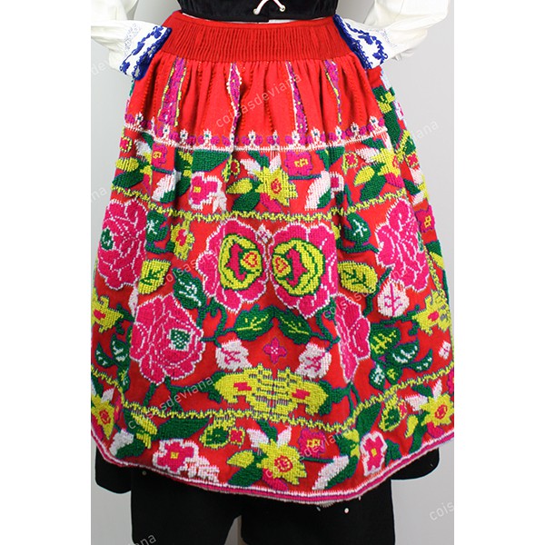RICH WOOL APRON FOR LAVRADEIRA COSTUME