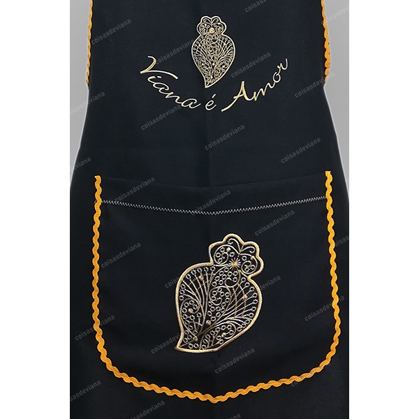 ENTIRE APRON WITH VIANA'S HEART EMBROIDERED TO THE...