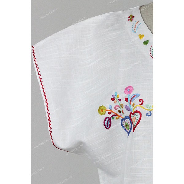 BLOUSE WITH VALENTINE HANDKERCHIEF EMBROIDERY BY HAND