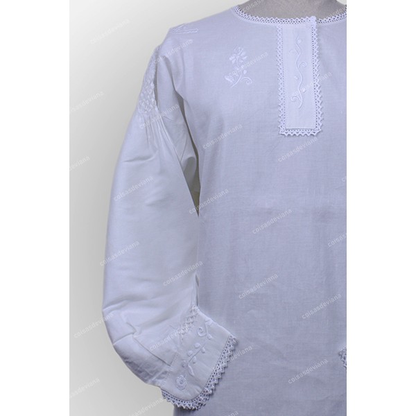 LINEN SHIRT WHITE EMBROIDERY AND LACE FOR SUNDAY COSTUME