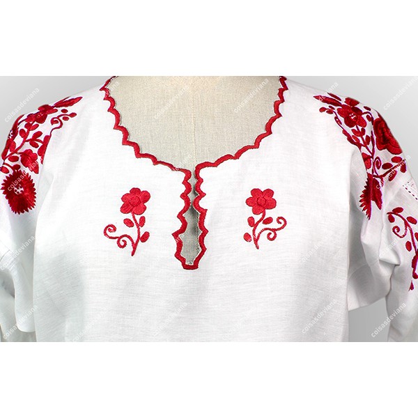 VIANESA SHIRT IN LINEN RICH RED EMBROIDERY AND CUTTINGS FOR LAVRADEIRA COSTUME