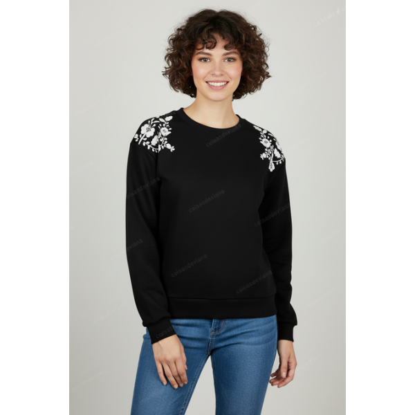 SWEATSHIRT PRETA BORDADO VIANA BRANCO MÁQUINA