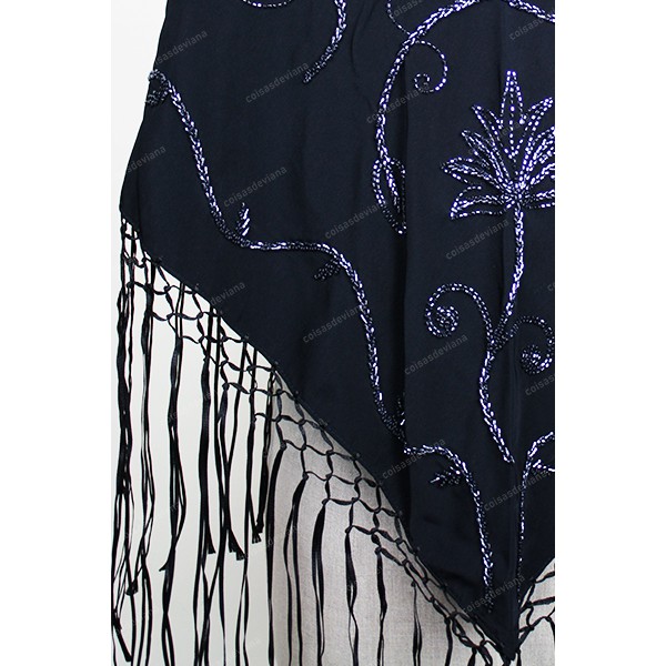 SHAWL WITH FRINGE EMBROIDERED BY HAND WITH GLASS