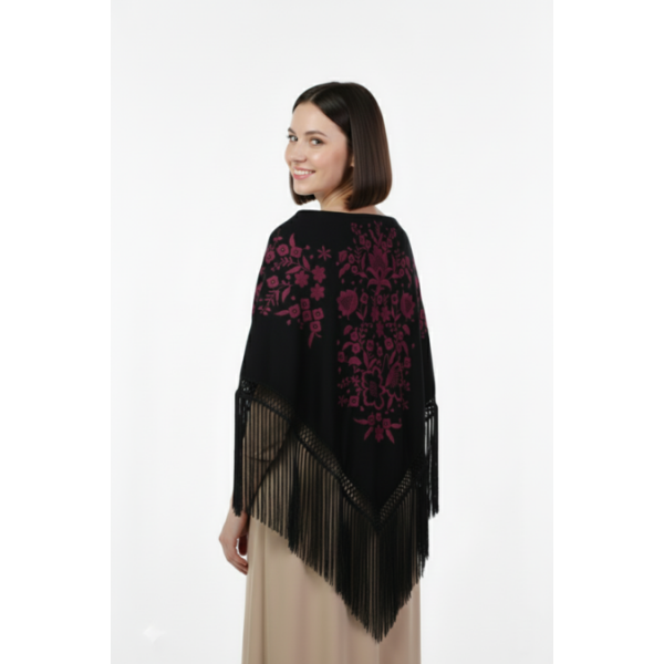 XAILE COM FRANJA BORDADO RICO INDUSTRIAL